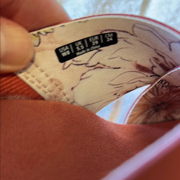 Spenco Oasis Coral Heather Wide Strap Sandals Size W8 - Picture 7 of 8